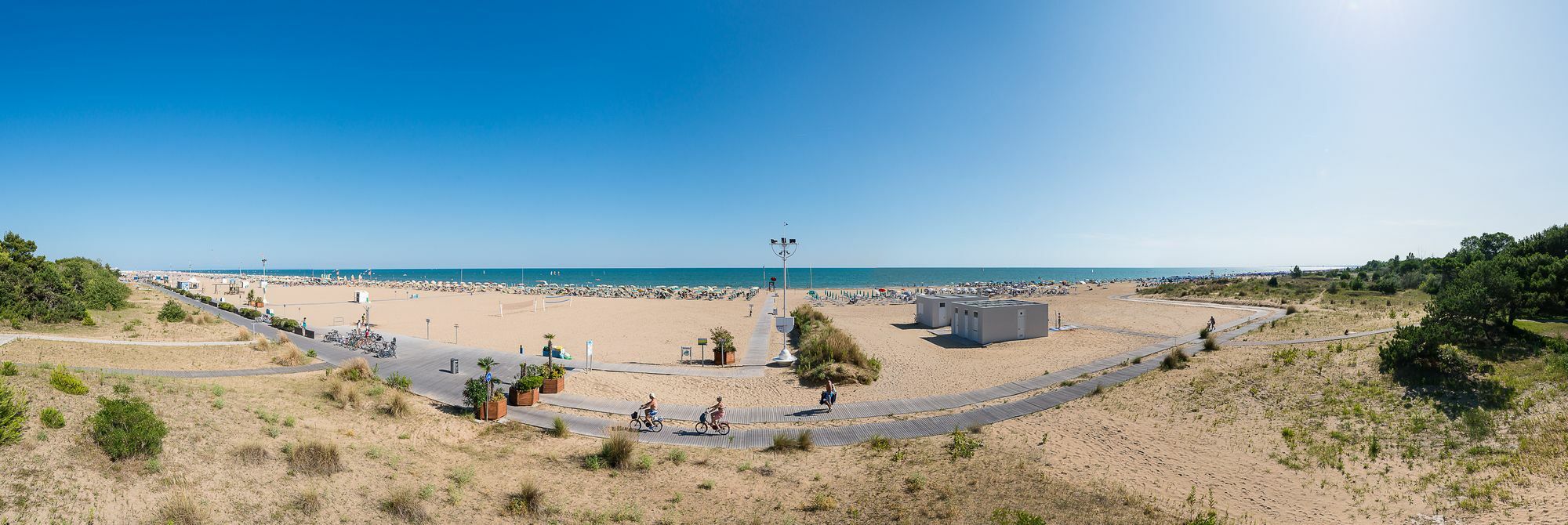 Bosco Canoro East Eco Resort Бибионе Экстерьер фото